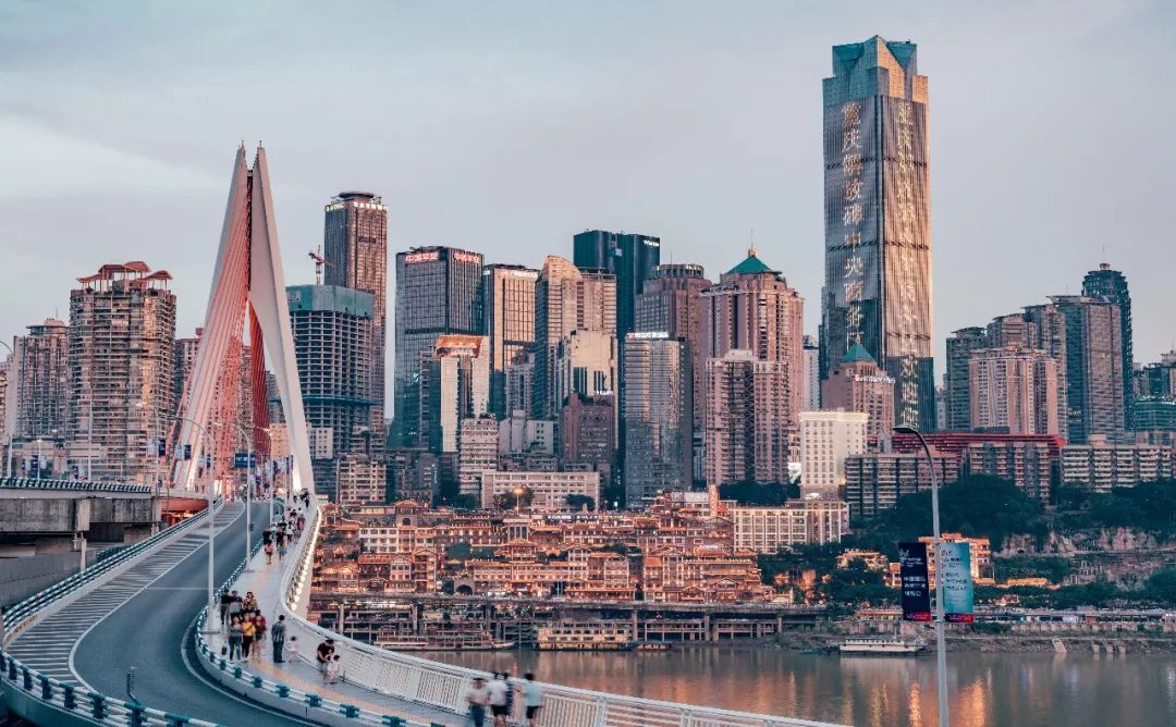 山城重庆，魅力与传统文化传承之地